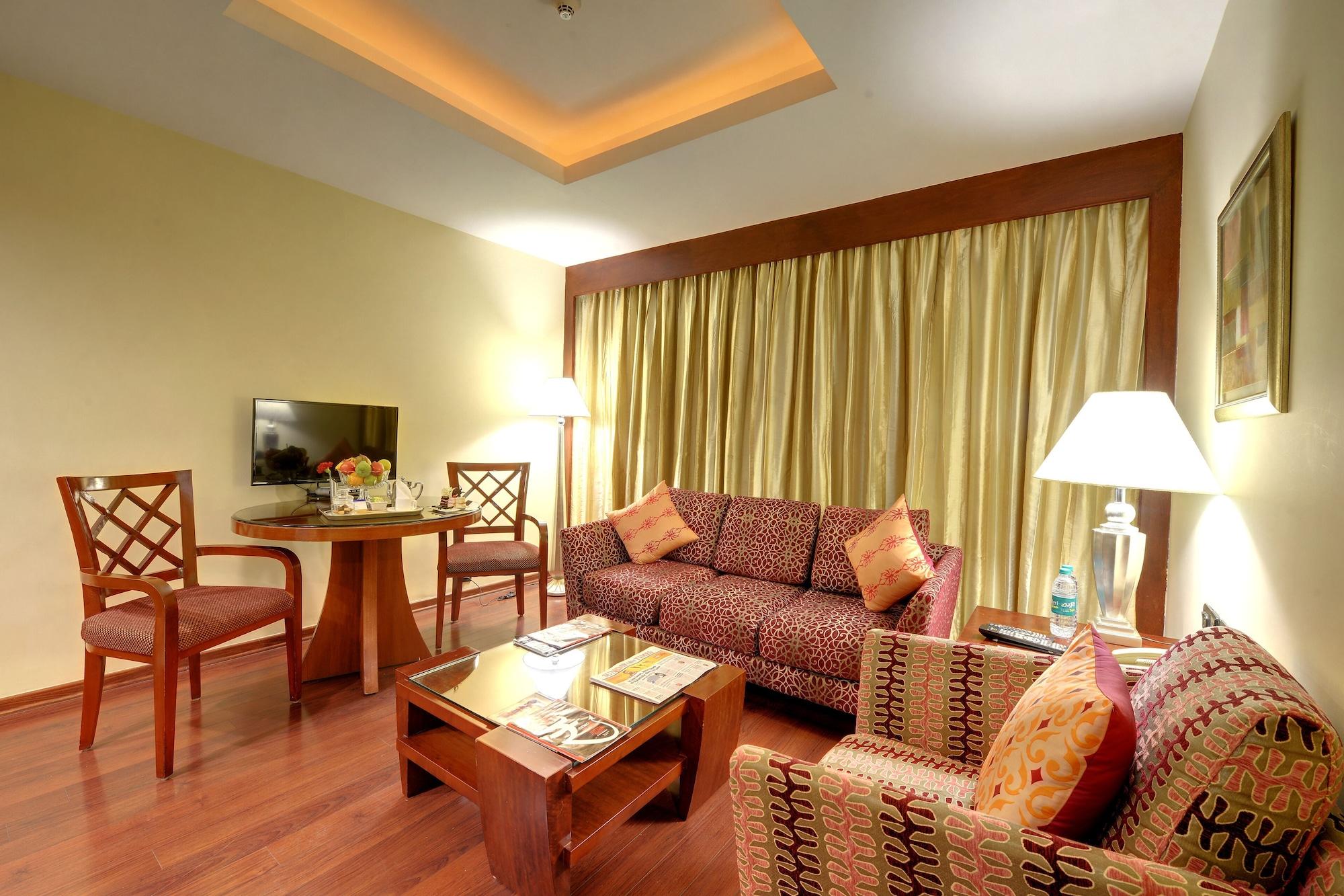 Fortune Select Jp Cosmos, Bengaluru - Member Itc Hotels' Group Extérieur photo