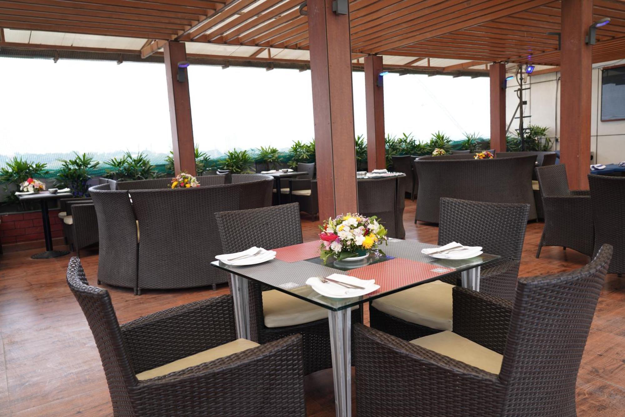 Fortune Select Jp Cosmos, Bengaluru - Member Itc Hotels' Group Extérieur photo