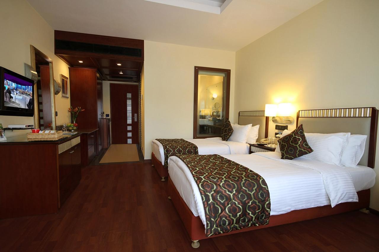 Fortune Select Jp Cosmos, Bengaluru - Member Itc Hotels' Group Extérieur photo